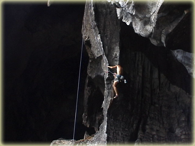 HOT CLIMBING